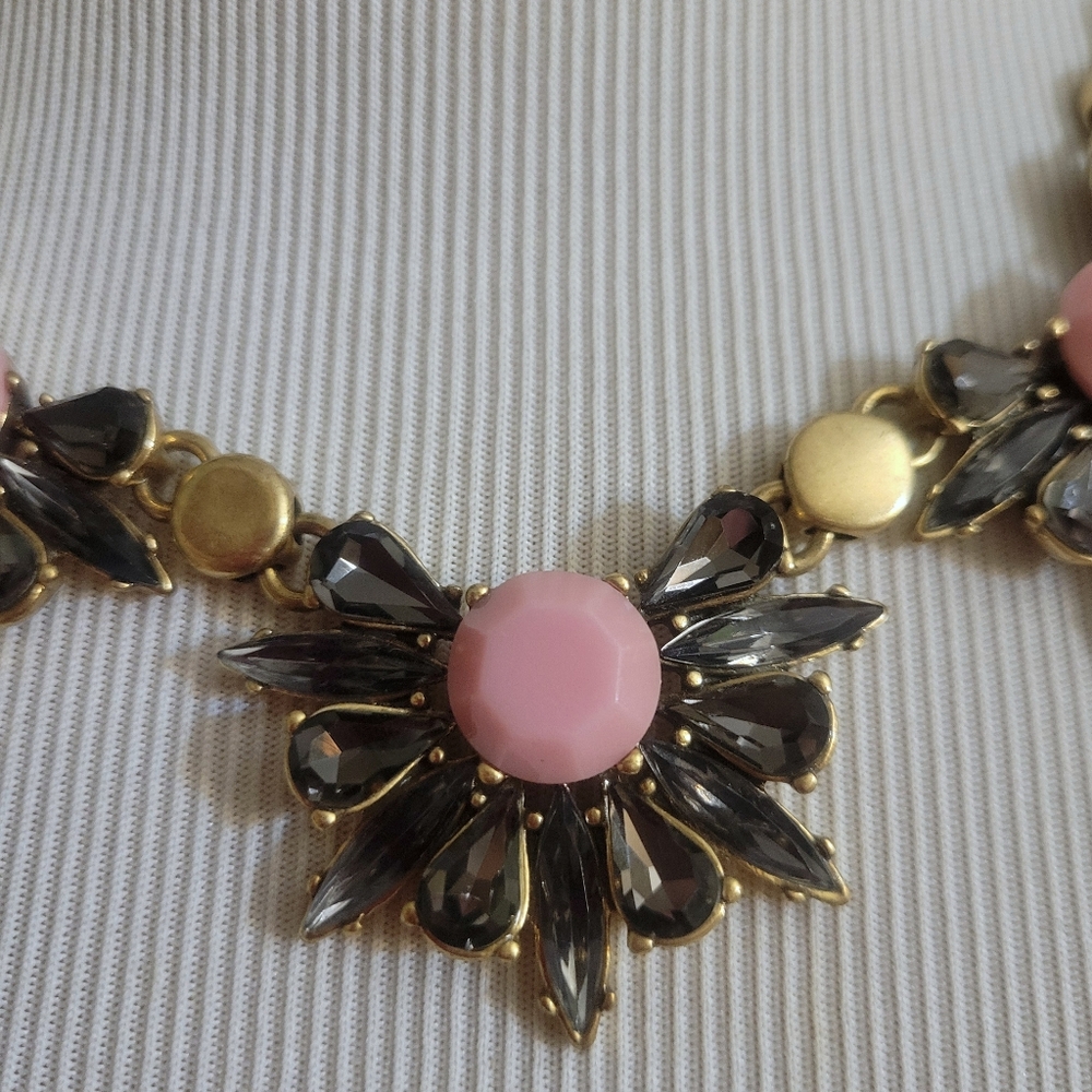 J. Crew Statement Necklace Dark Grey and Pink - Picture 3 of 7